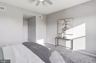 1020 N Eden St, Baltimore, MD 21205 - Photo 34