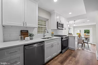 410 E Fort Avenue, Baltimore, MD 21230 - Photo 12