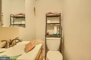 1608 Druid Hill Ave, Baltimore, MD 21217 - Photo 32