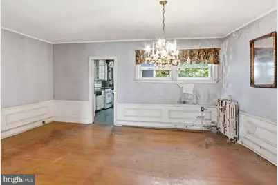 916 E 36th Street, Baltimore, MD 21218 - Photo 16