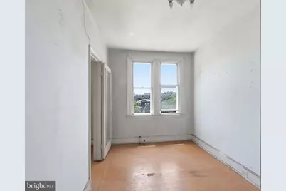 916 E 36th Street, Baltimore, MD 21218 - Photo 24