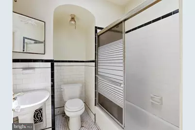 916 E 36th Street, Baltimore, MD 21218 - Photo 28