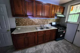 4410 Finney Ave, Baltimore, MD 21215 - Photo 10