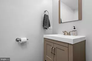 106 S Regester St, Baltimore, MD 21231 - Photo 6
