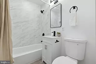 326 E 22nd St, Baltimore, MD 21218 - Photo 22