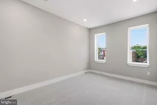 326 E 22nd St, Baltimore, MD 21218 - Photo 20