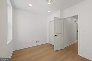 126 N Mount St, Baltimore, MD 21223 - Photo 16