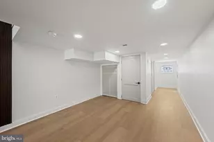126 N Mount St, Baltimore, MD 21223 - Photo 28