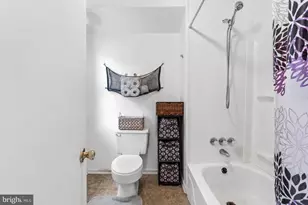 873 W Lombard St, Baltimore, MD 21201 - Photo 8