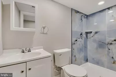 2766 The Alameda, Baltimore, MD 21218 - Photo 12