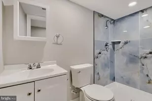 2766 The Alameda, Baltimore, MD 21218 - Photo 12