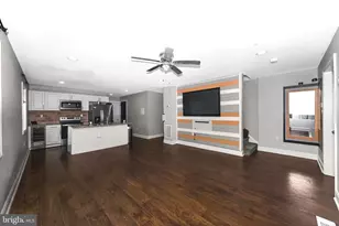 2643 Oswego Ave, Baltimore, MD 21215 - Photo 4