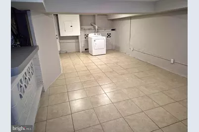 929 E 41st Street, Baltimore, MD 21218 - Photo 14