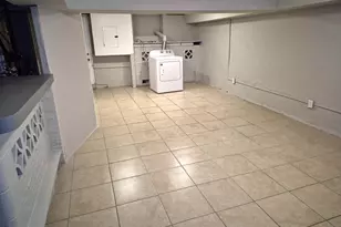 929 E 41st St, Baltimore, MD 21218 - Photo 14