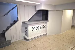 929 E 41st St, Baltimore, MD 21218 - Photo 12