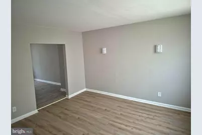 929 E 41st Street, Baltimore, MD 21218 - Photo 2