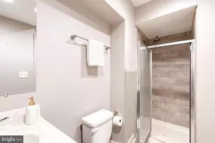15 N Montford Ave, Baltimore, MD 21224 - Photo 28
