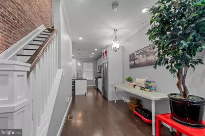 902 N Milton Avenue, Baltimore, MD 21205 - Photo 4