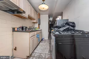 212 W Saratoga St, Baltimore, MD 21201 - Photo 24