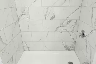 2015 Jefferson St, Baltimore, MD 21205 - Photo 18