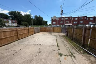 4331 Brehms Ln, Baltimore, MD 21206 - Photo 18