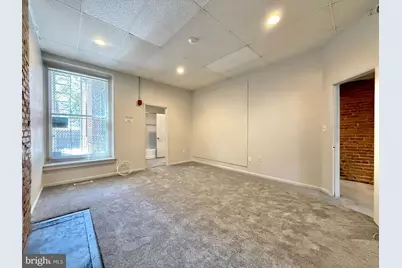 1502 W Mount Royal Avenue #1, Baltimore, MD 21217 - Photo 12