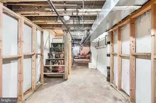 110 E Randall Street E, Baltimore, MD 21230 - Photo 42
