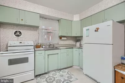 2814 Chesley Avenue, Baltimore, MD 21234 - Photo 16