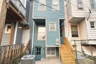 142 Ellwood Ave S, Baltimore, MD 21224 - Photo 6
