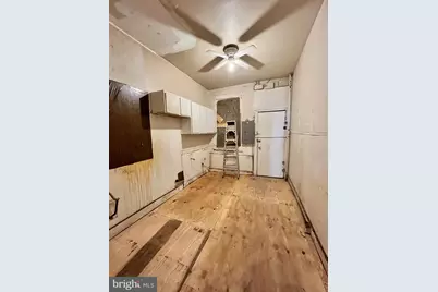 2423 Brentwood Avenue, Baltimore, MD 21218 - Photo 8