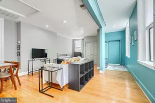 1018 N Charles St, Baltimore, MD 21201 - Photo 14