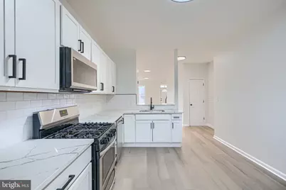 25 S Hilton Street, Baltimore, MD 21229 - Photo 12