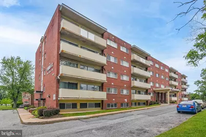 3809 Clarks Lane, Baltimore, MD 21215 - Photo 2