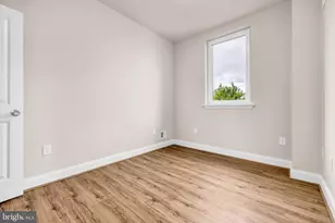 1129 Monroe Cir, Baltimore, MD 21225 - Photo 14