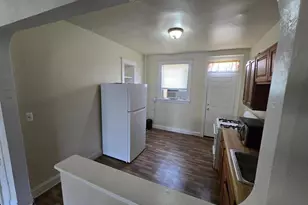 2562 Robb St, Baltimore, MD 21218 - Photo 10