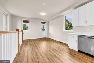1129 Monroe Cir, Baltimore, MD 21225 - Photo 4