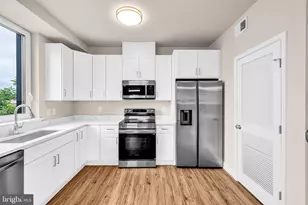 1129 Monroe Cir, Baltimore, MD 21225 - Photo 6
