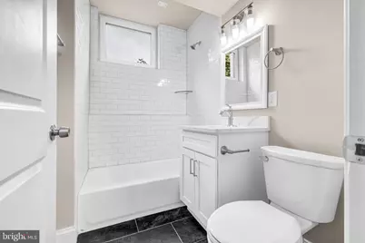 1129 Monroe Circle, Baltimore, MD 21225 - Photo 10