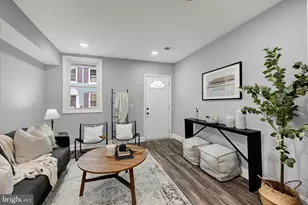 864 Lemmon St, Baltimore, MD 21201 - Photo 2