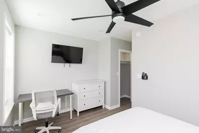 942 N Broadway, Baltimore, MD 21205 - Photo 18