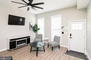 942 N Broadway, Baltimore, MD 21205 - Photo 4