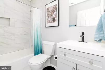 942 N Broadway, Baltimore, MD 21205 - Photo 16