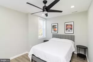 942 N Broadway, Baltimore, MD 21205 - Photo 20