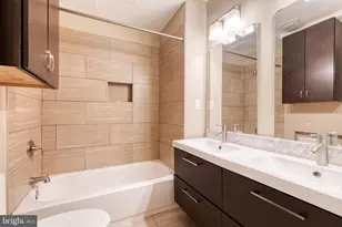 2049 Division St, Baltimore, MD 21217 - Photo 32