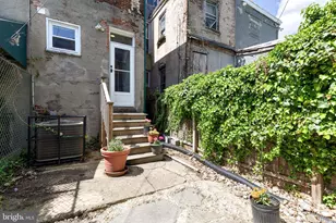 2049 Division St, Baltimore, MD 21217 - Photo 36