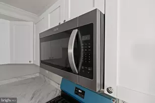 501 N Port St, Baltimore, MD 21205 - Photo 12