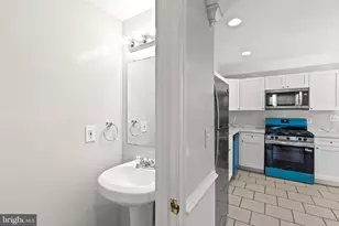 501 N Port St, Baltimore, MD 21205 - Photo 10