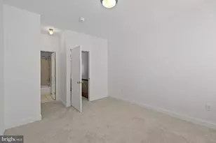 501 N Port St, Baltimore, MD 21205 - Photo 22
