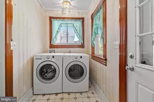 4310 Biddison Ln, Baltimore, MD 21206 - Photo 36