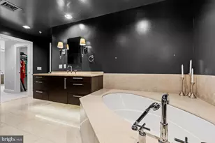801 Key Hwy, Baltimore, MD 21230 - Photo 24